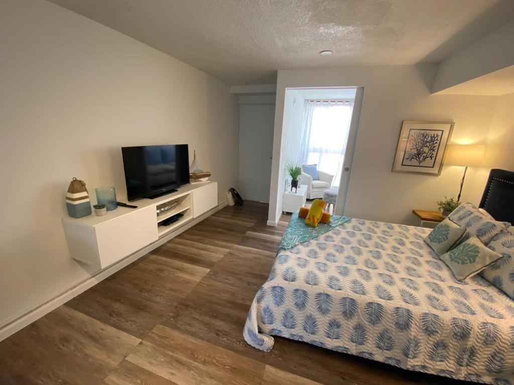 Kasa Ocean Breeze - Cabana Studio Apartment Beachfront Condo Pool 산후안 외부 사진